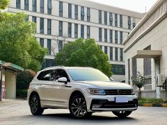 Volkswagen Tiguan L 330TSI Automatic FWD R-Line Premium Edition - фото 3