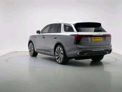 Hongqi E-HS9 660km flag collar version four seats - фото 5