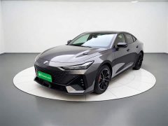 Changan UNI-V 1.5T premium - фото 1