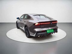 Changan UNI-V 1.5T premium - фото 4