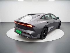 Changan UNI-V 1.5T premium - фото 6