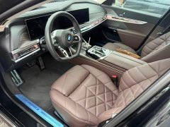 BMW 7 Series 2023 740Li M Sport Package - фото 2