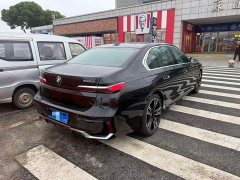 BMW 7 Series 2023 740Li M Sport Package - фото 4