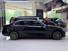 BMW 3 Series 320Li M Sports Package - фото 5