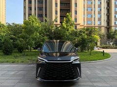 Lexus LM 2023 500h six-seater premium version - фото 3