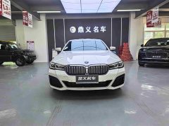BMW 5 Series 530Li leading M sports package - фото 2