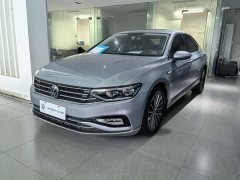Volkswagen Magotan 330TSI DSG 30th Anniversary Edition - фото 1