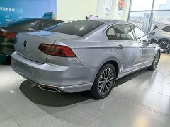 Volkswagen Magotan 330TSI DSG 30th Anniversary Edition - фото 3