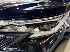 Toyota SIENNA 2024 2.5L Hybrid Premium Edition - фото 4