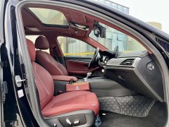 BMW 5 Series 530Li Leading M Sports Package - фото 10