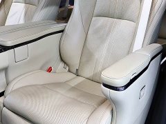 Toyota Wilfa 2021 Crown Dual Engine 2.5L HV Extreme Edition - фото 14