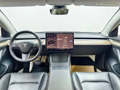Tesla Model 3 rear-wheel drive version - фото 12