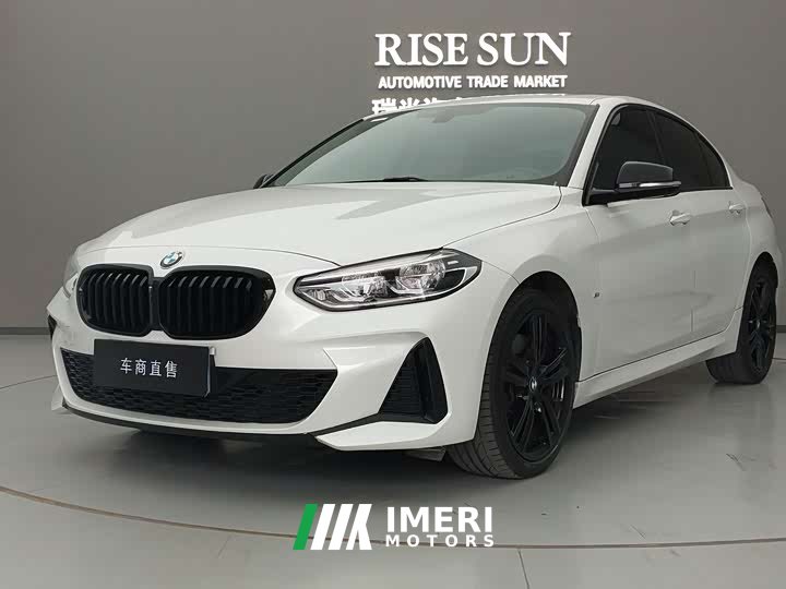 BMW 1 Series 125i M Sports Night Edition - автомобиль из Китая