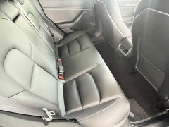 Tesla Model 3 rear-wheel drive version - фото 12