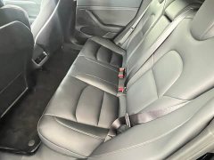 Tesla Model 3 rear-wheel drive version - фото 9