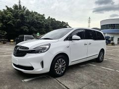 Buick GL8 Land Business Class 652T Premium - фото 1