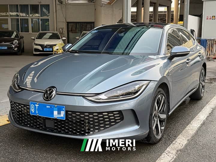 Volkswagen Lamando L 280TSI DSG Cool-La Edition - автомобиль из Китая