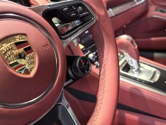 Porsche 718 2022 Cayman 2.0T - фото 2