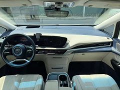 BMW Century 2.0T Six-Seater Yunshi Edition - фото 5