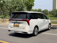 BMW Century 2.0T Six-Seater Yunshi Edition - фото 7