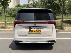 BMW Century 2.0T Six-Seater Yunshi Edition - фото 8