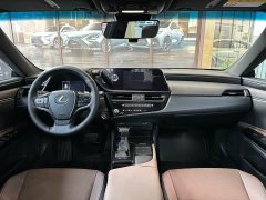 Lexus ES 2021 200 Excellence Edition - фото 5