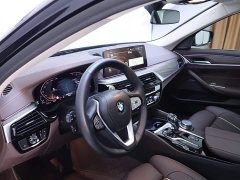 BMW 5 Series Facelift 530Li Exclusive Luxury Package - фото 11
