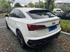 Audi Q5L Sportback 2022 40 TFSI luxury - фото 2