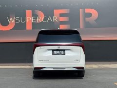 BMW Century 2.0T Six-Seater Yunshi Edition - фото 4