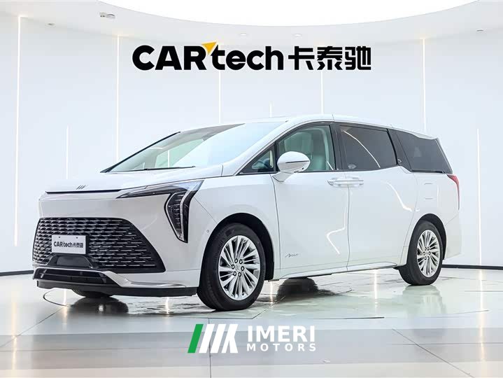 BMW Century 2.0T Six-Seater Yunshi Edition - автомобиль из Китая