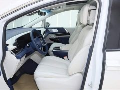 BMW Century 2.0T Six-Seater Yunshi Edition - фото 15