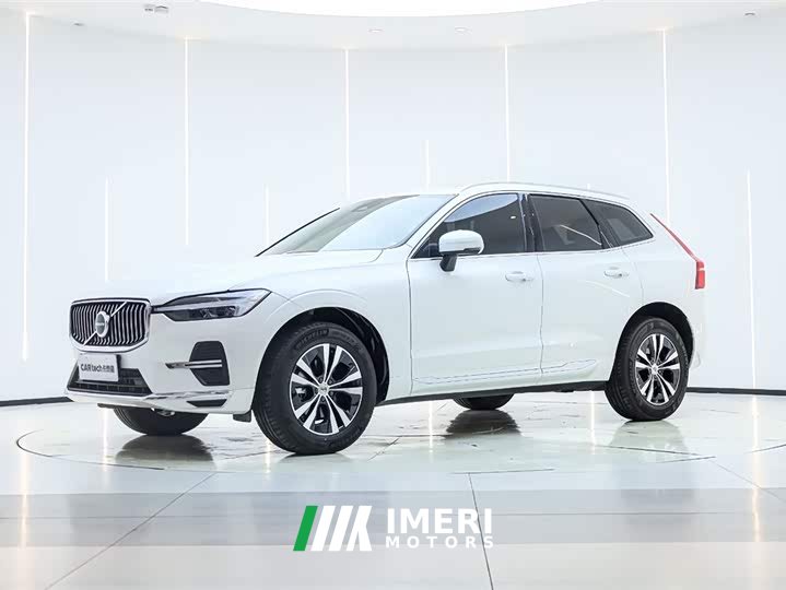 Volvo XC60 2025 B5 four-wheel drive Zhiyi Luxury Edition - автомобиль из Китая