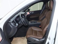 Volvo XC60 2025 B5 four-wheel drive Zhiyi Luxury Edition - фото 19