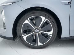 NIO ET5T 75kWh Touring - фото 13