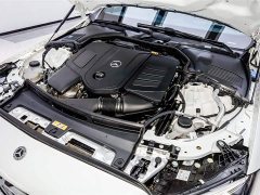 Mercedes-Benz C-Class facelift three C 260 L sports version - фото 4