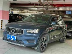 Volvo XC40 T4 four-wheel drive Zhiyuan Deluxe Edition - фото 1