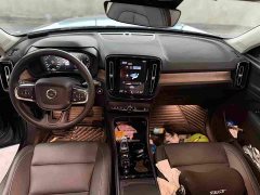 Volvo XC40 T4 four-wheel drive Zhiyuan Deluxe Edition - фото 5