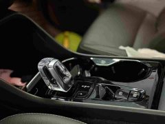 Volvo XC40 T4 four-wheel drive Zhiyuan Deluxe Edition - фото 6