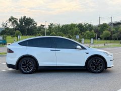 Tesla Model X dual-motor all-wheel drive version - фото 3