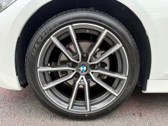 BMW 3 Series 320Li M Sports Package - фото 15