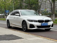 BMW 3 Series 320Li M Sports Package - фото 3
