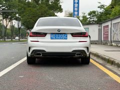 BMW 3 Series 320Li M Sports Package - фото 5