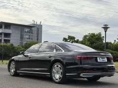Audi A8 2024 A8L Horch Founder’s Edition Legend - фото 3