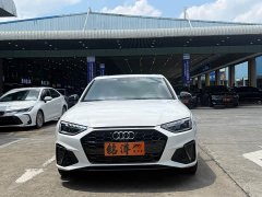 Audi A4L 40 TFSI Luxury Dynamic - фото 2