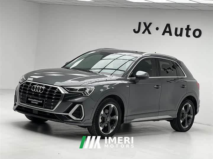 Audi Q3 35 TFSI Fashionable and Dynamic - автомобиль из Китая