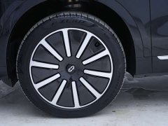 AITO Wenjie M9 extended range Max version 42kWh 6-seater version - фото 10