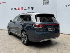 AITO Wenjie M9 extended range Ultra version 52kWh 5-seater version - фото 5