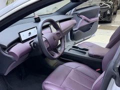 NIO ET5T 75kWh Touring - фото 5