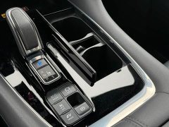Toyota Vellfire 2024 Crown Hybrid 2.5L Executive Lounge - фото 12