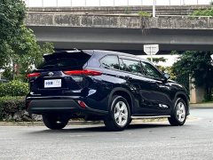 Toyota Highlander 2.5L smart electric hybrid dual-engine two-wheel drive elite version 7 seats - фото 4